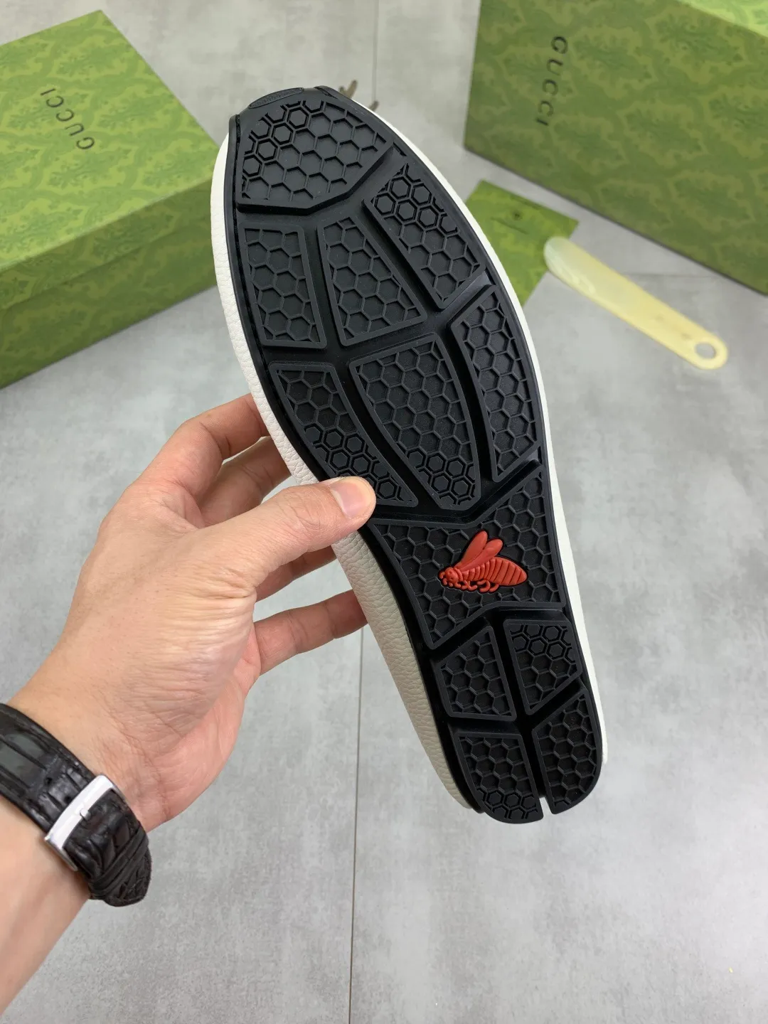Men's men's shoes💰P360💰[New style]🆘[GUCCI] New classic beanie shoes; Hong Kong original top quality, exquisite craftsmanship, top quality💪🏼High-end boutique men's beanie shoes, British fashion style 🎈The upper is made of Italian imported calfskin🔥, comfortable and breathable, fully imported soft pigskin lining, lazy slip-on Loaf style This fabric is made of 🇮🇹🎈, which is suitable for drivers to drive, and the original non-slip and wear-resistant rubber outsole 🎈Number of codes: 38-45 Multi-color 🉑️ to choose from